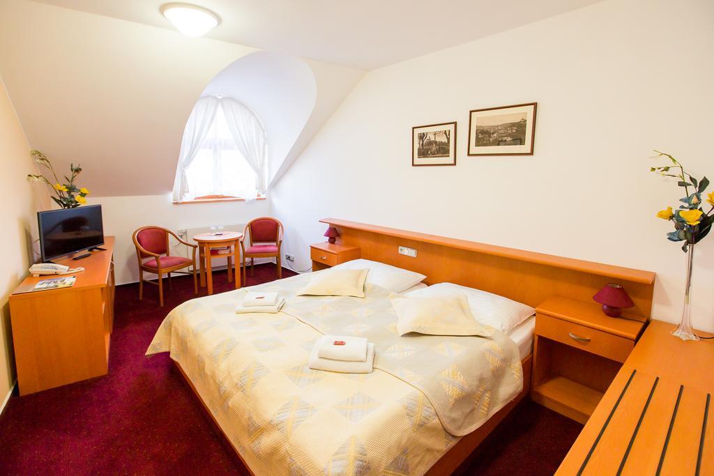 Hotel U Beranka Náchod Eksteriør bilde